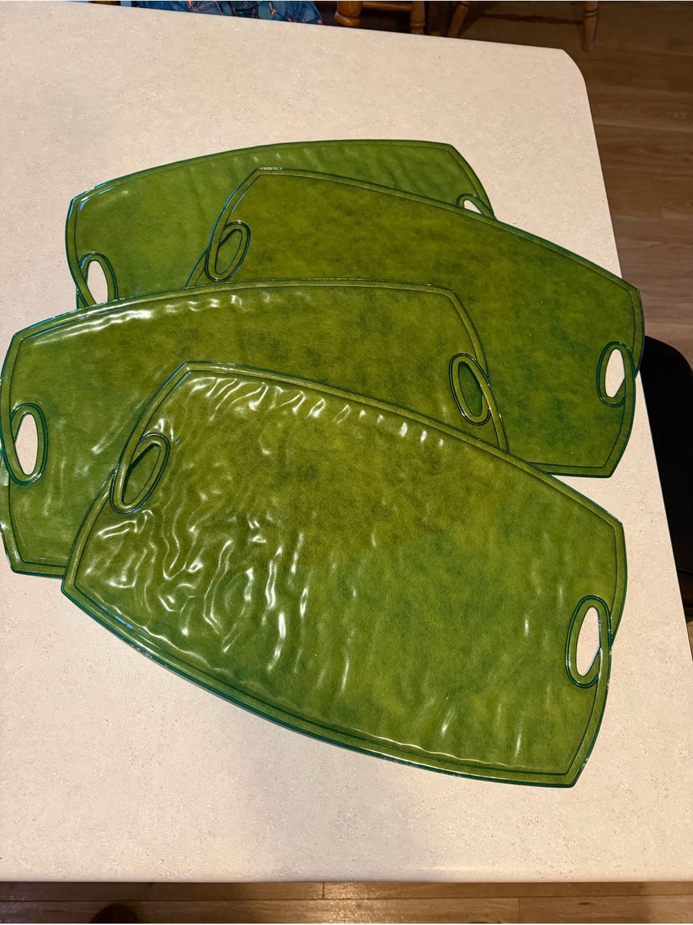 Vintage Avocado Green Placemats (4) Retro MCM Kitchen